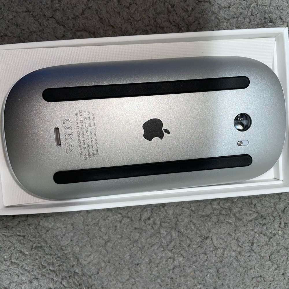 Magic mouse (Apple) - Picture 3 of 7